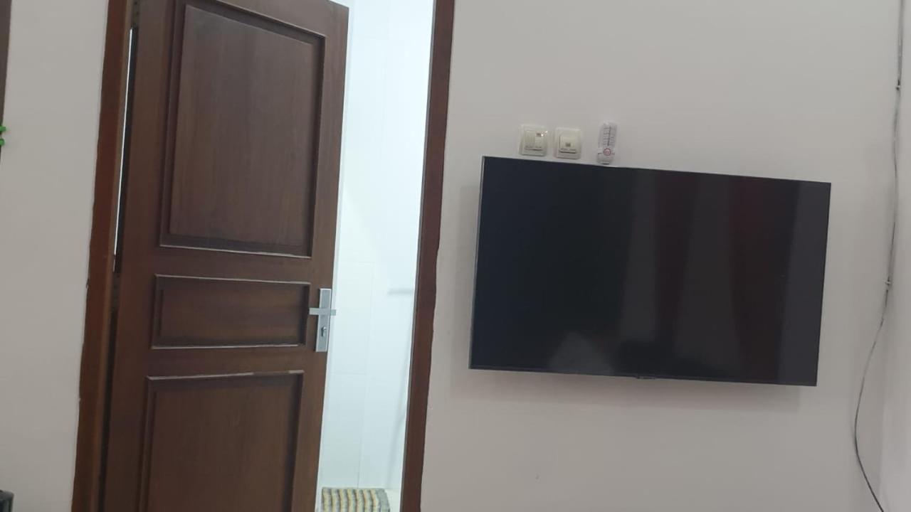 Richandy House - 3 Bedroom Full Ac & Hot Water Kejayan Exterior photo